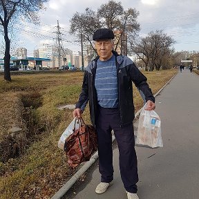 Фотография "Из супермаркета иду. То бишь, за хлебушком сходил."