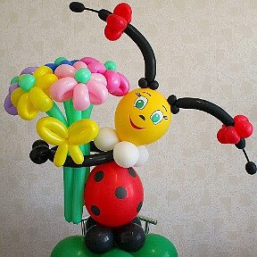 Фотография от Цветы и фигуры из воздушных шаров