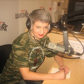 Фотография "16 февраля 2012 года. Прямой эфир на Радио "Шансон""
