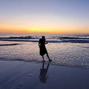 Фотография "Me. Sunrise. Atlantic ocean."