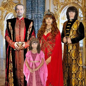 Фотография "Работа Art Insight. Семейный портрет под любимый сериал "Великолепный век. Османская империя". Мой подарок к дню рождению."