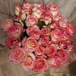 Фотография "35 роз от мужа и сыночка Мишеньки! "