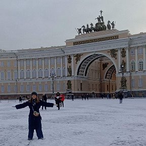 Фотография "Санкт - Петербург.Дворцовая площадь.2023"