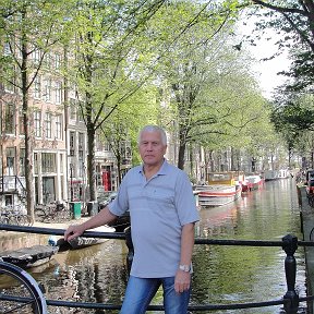 Фотография "Амстердам,канал с жилыми баржами."