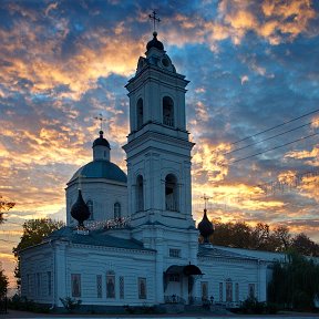 Фотография "Таруса.Храм Петра и Павла.Раннее утро."