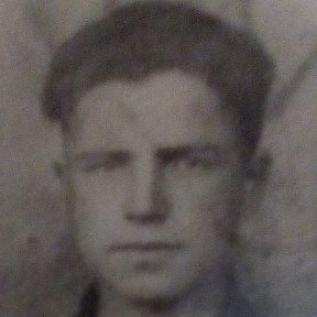 Фотография "Струев Петр Григорьевич 1923 г р. В марте 1944- похоронка из района Криворожья, но- выжил.. В сентябре 1944 - ранен и затем- пропал безвести..."