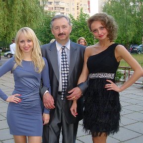 Фотография "Мои дочки (Ольга и Анастасия).06.2012."