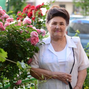 Фотография "Мне еще только 80 лет! Не мало и не много! Живи Анна! Жизнь прекрасная!!! Киев Украина 09.06.2018г."