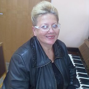 Валентина Прибыльская (Атрошенко)