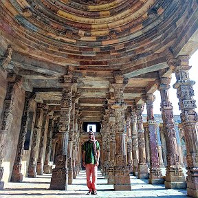 Фотография "Qutb Minar, New Delhi, India"