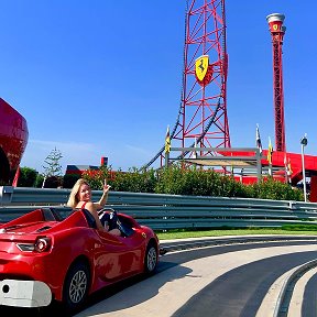 Фотография "Испания 🇪🇸 Феррари Парк🚘"