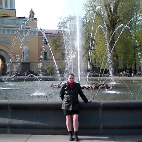 Фотография "в Питере возле фонтана"