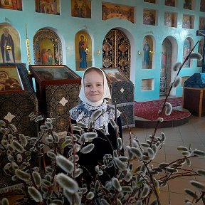 Фотография "Благословен Грядый во Имя Господне!🙏
Праздник Входа Господня в Иерусалим!🌿
Вступал Спаситель в Иерусалим,
Непонятый Пророк из Назарета,
И оставались считанные дни
До крестного Голгофского рассвета.
#Успенский_храм💒"