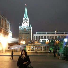 Фотография "Говорят москвичи не фотографируются на Красной площади. Очень даже..почему же"