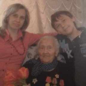 Фотография "Мацуненко Наталья Ивановна,внучка и правнук."