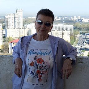 Фотография "10 апреля 2024. +25. Высотка на Мельникайте,2,Минск"