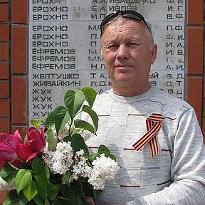 Смотреть фото виталий зорин гагарин 42 года
