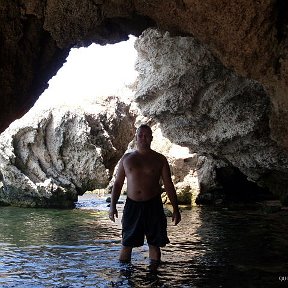 Фотография "Я в пещере"