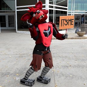 Nightmare Foxy animatronic(Real) adlı şəxsdən fotoşəkil