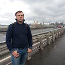 Роман Толоконников