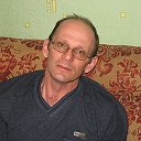 Игорь Рогинский
