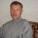 Игорь Лущевский