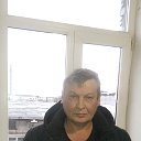 Владимир Булаев