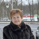 Зинаида Комаровская