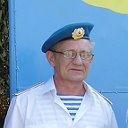 Юрий Горелов