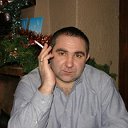 Олег Неретин