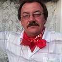 Валерий Попов