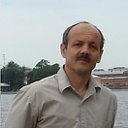 Геннадий Захаров