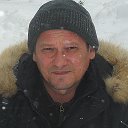 Юрий Аржанов