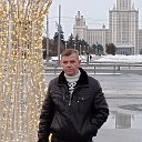 Роман Уколов