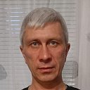 Владислав Уралев
