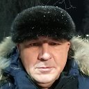 Олег Дейниченко