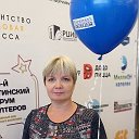 Елена Золотова