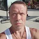 Александр Гуськов