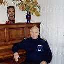 Владимир Довгалюк