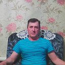 Юрий Чичканаков