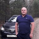 Александр Новиков