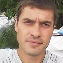 Юрий Новиков