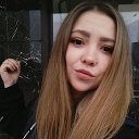 を持つ少女Девушка с глазами счастья幸福の目