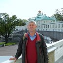 Виктор Есаков