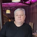 Александр Павлов