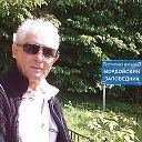 Виктор Латаев