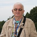Лев Лазарев