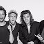 One Direction: Official