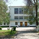 Кантская средняя школа №4.