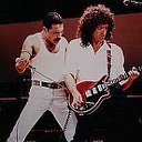 Show-Business: Queen & Freddie Mercury.